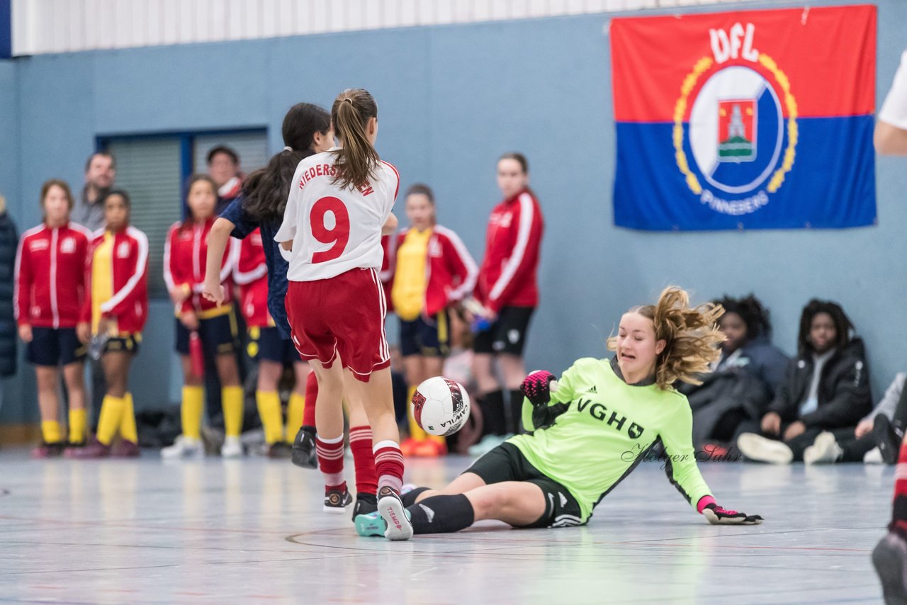 Bild 55 - wCJ Norddeutsches Futsalturnier Auswahlmannschaften